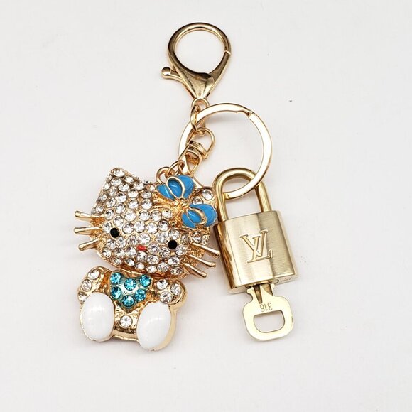 Authentic Louis Vuitton Lock & Key with unbranded Bagcharm, Keycharm, Keychain - Picture 1 of 7